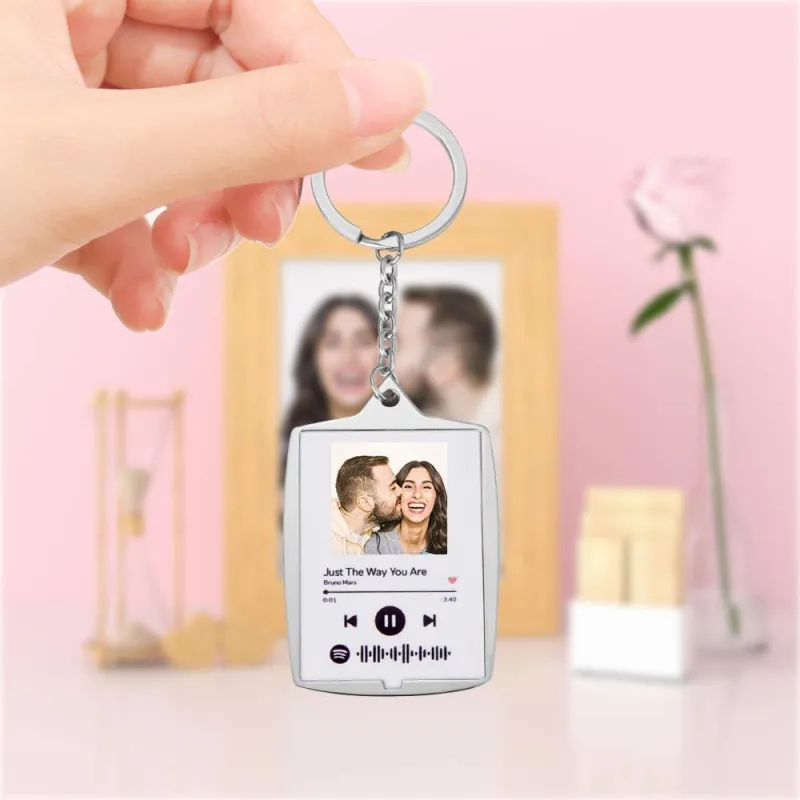 Custom music player keychain Spotify Song Plaque Keychain Special Gift