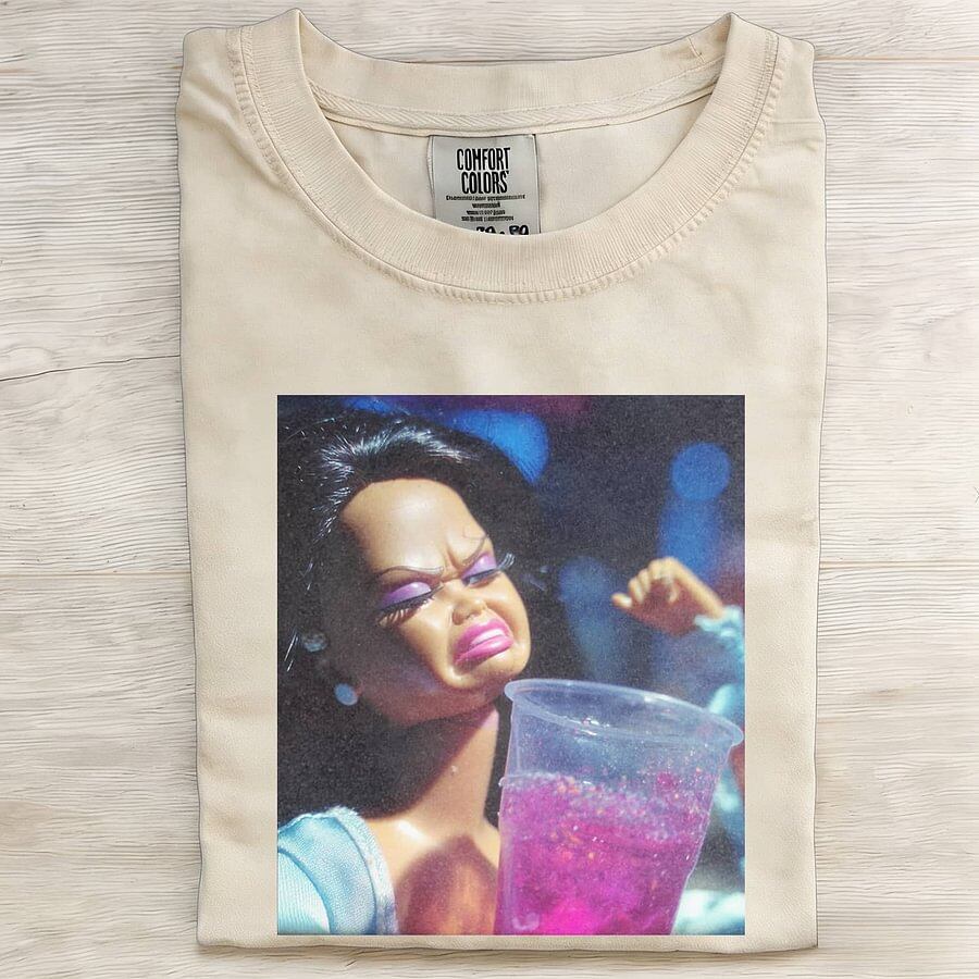 BLACK GIRL DOLL FACE PARTY DRINKING TEE