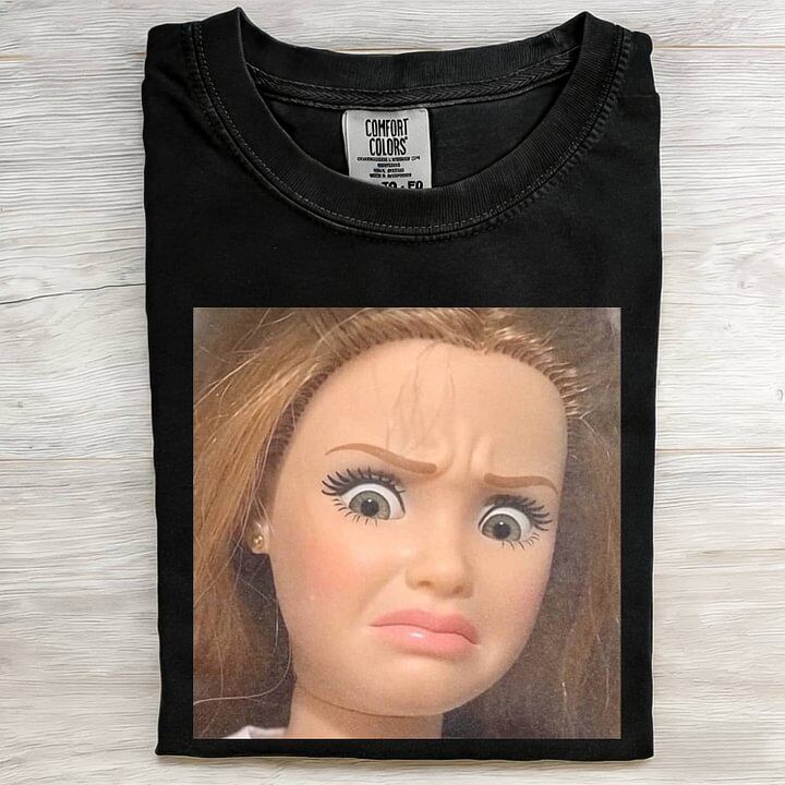 DOLL FACE MEME MOOD ICON TEE