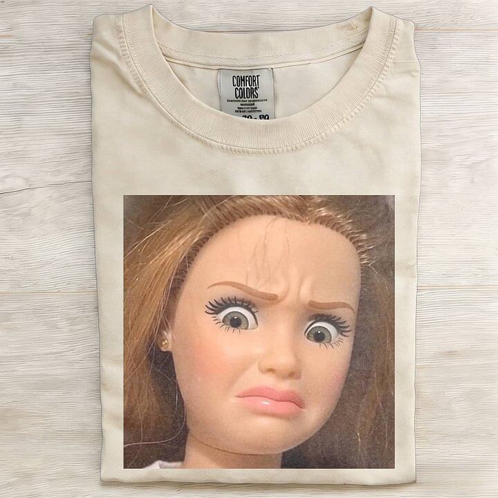DOLL FACE MEME MOOD ICON TEE