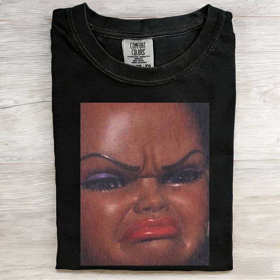 CRYING BLACK GIRL DOLL FACE SHORT-SLEEVED TEE