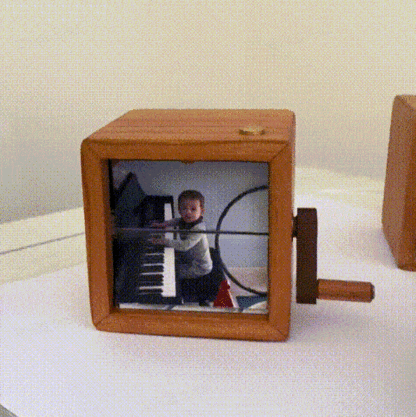 Custom Photo Flipbook Frame Animation Machine Mechanical Hand-cranked Flipbook Box Photo Album with Light Unique Valentine's Day Gifts-pawsmeowz