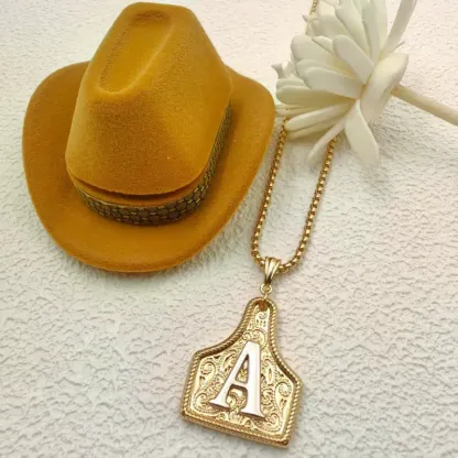 26-Letter Initial Necklace Western Cowboy Style Gift Box Vintage Jewelry Gift Box Valentine's Day Gift