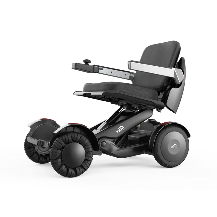 Scooter Eléctrico de Acero con Elevación Automática Personalizable para Personas con Discapacidad, con Batería Integrada, Modelo XSTO-M4, Certificado RoHS