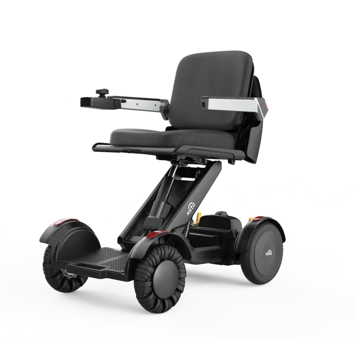 Scooter Eléctrico de Acero con Elevación Automática Personalizable para Personas con Discapacidad, con Batería Integrada, Modelo XSTO-M4, Certificado RoHS