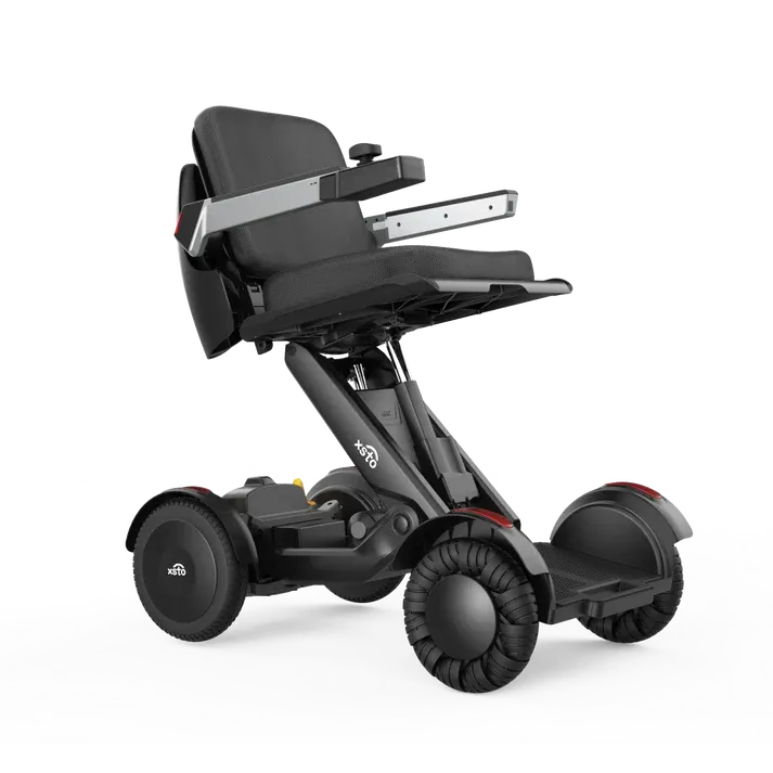 Scooter Eléctrico de Acero con Elevación Automática Personalizable para Personas con Discapacidad, con Batería Integrada, Modelo XSTO-M4, Certificado RoHS
