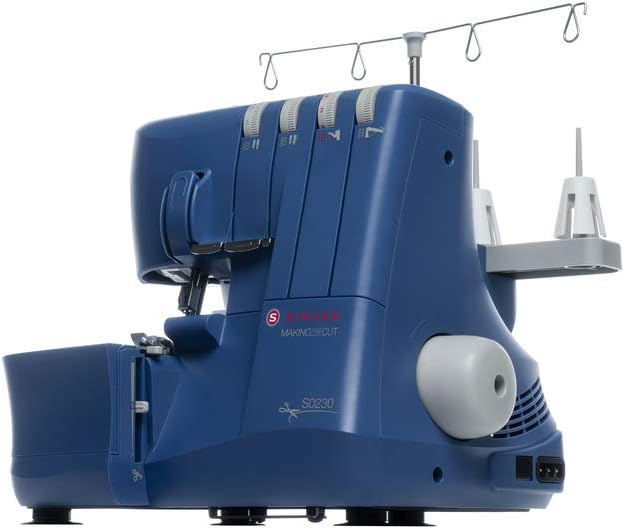 Máquina de coser overlock SINGER S0230 con kit de accesorios – Estructura resistente – 1300 puntadas por minuto – 4 hilos – Alimentación diferencial – Confección de placas de corte
