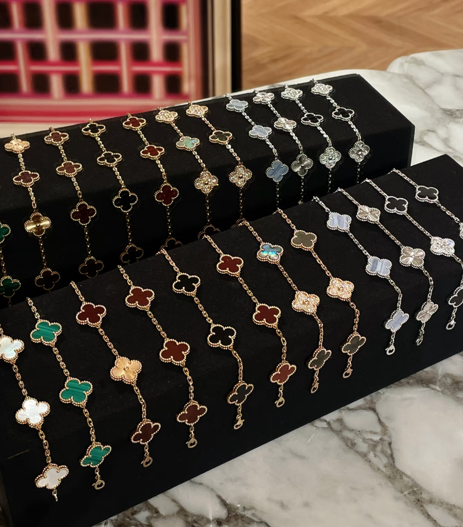 Clover and Five Flowers Bracelet for Women, 18Kv Gold Plated, New Lucky Red Agate Beimu Light Luxury Stacked Handpiece