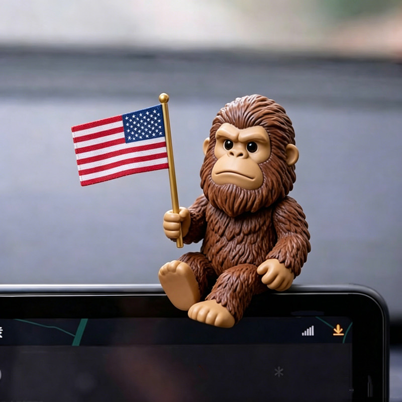 😮🐾Little Bigfoot Desk Buddy