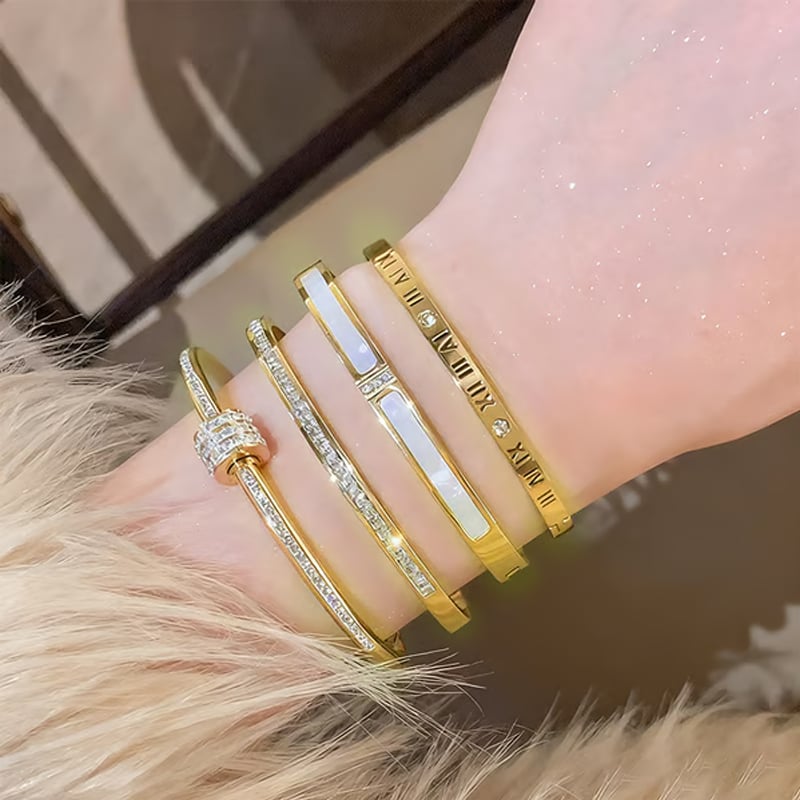 4-Piece Elegant Stainless Steel Bracelet Set,  Fashionable Classic Design