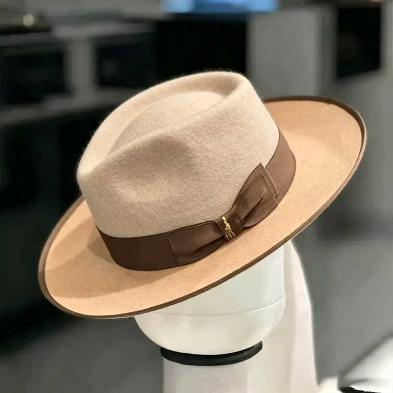 Exclusive Felt Two Tone Fox-Chocolate ( brown)