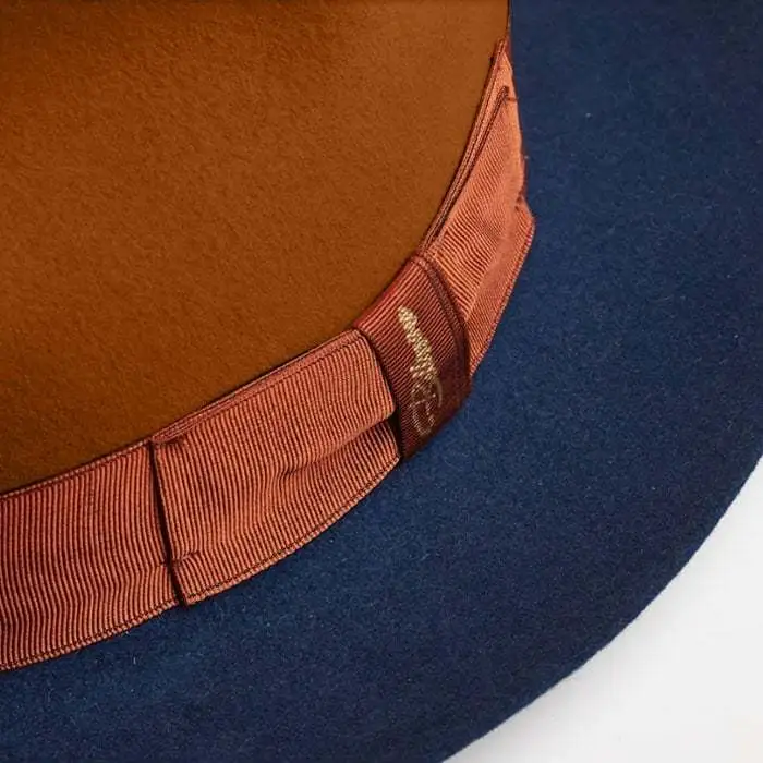 [Box Packing&Buy 2 Get Free Shipping]El Chayo - red with dark blue 