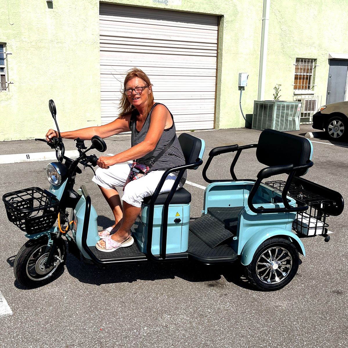 🎁✨ 3-Wheeled Electric Mobility Scooter with 2 Seats