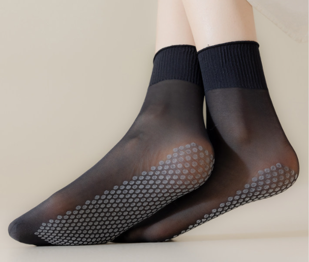 The Palm Shortie Grip Socks - Tan