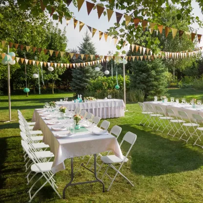 Silla plegable de plástico blanco en paquete de 4/6/10, portátil y plegable para uso interior y exterior, con marco de acero y capacidad de 350 lb. para eventos, oficina, bodas, fiestas, picnics, cocina y comedor
