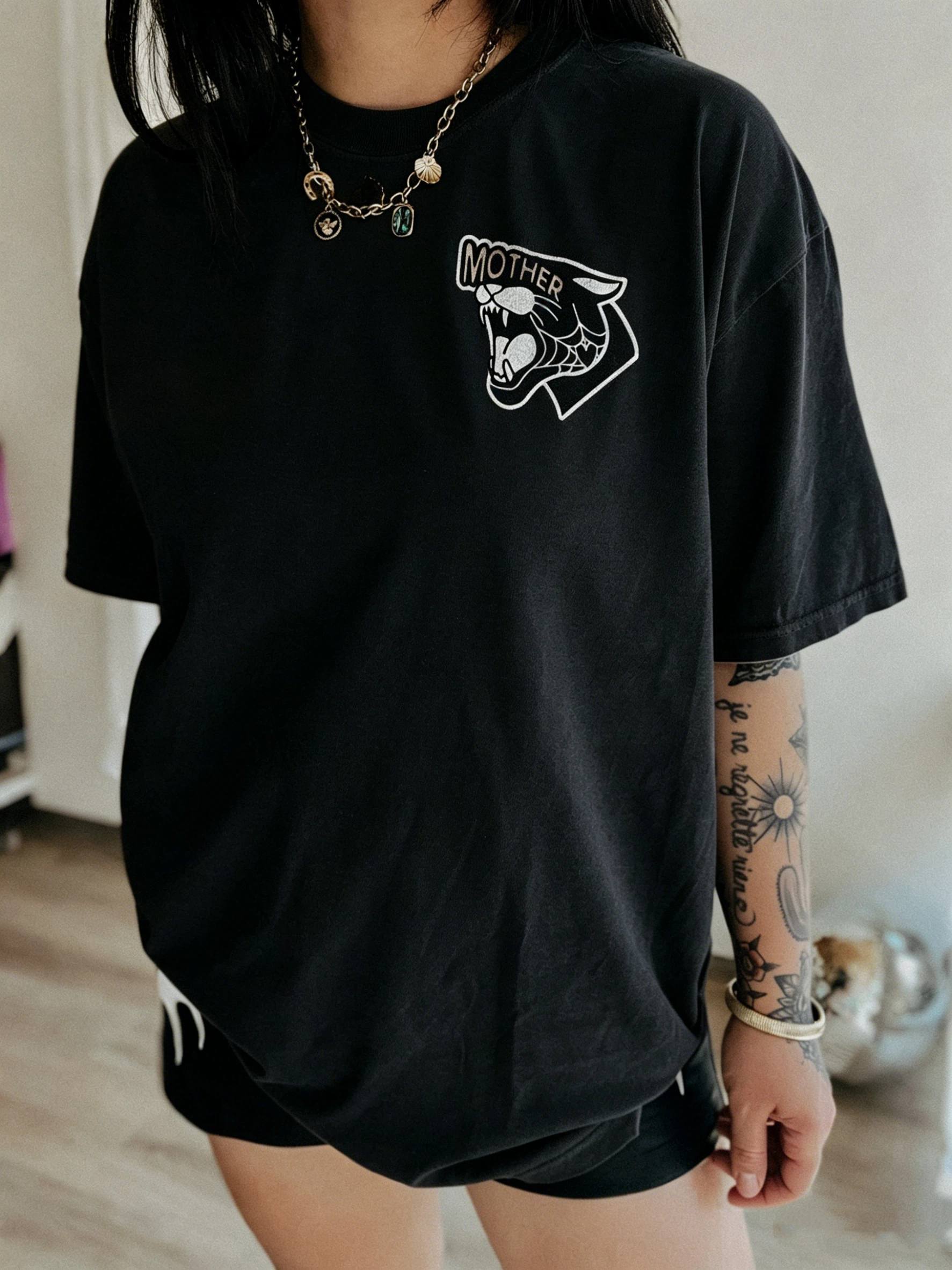 Mama Cat Back Print Tee