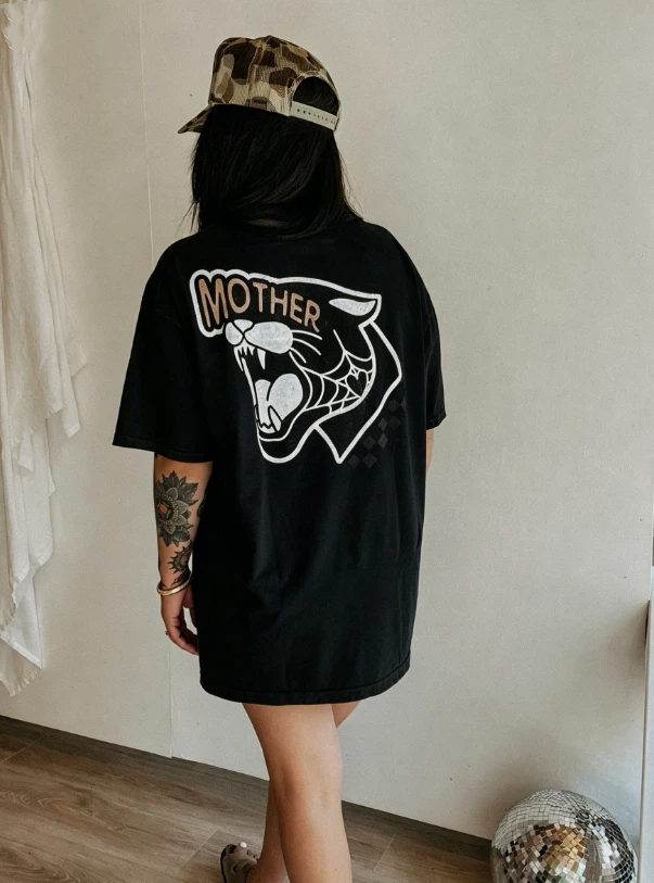 Mama Cat Back Print Tee