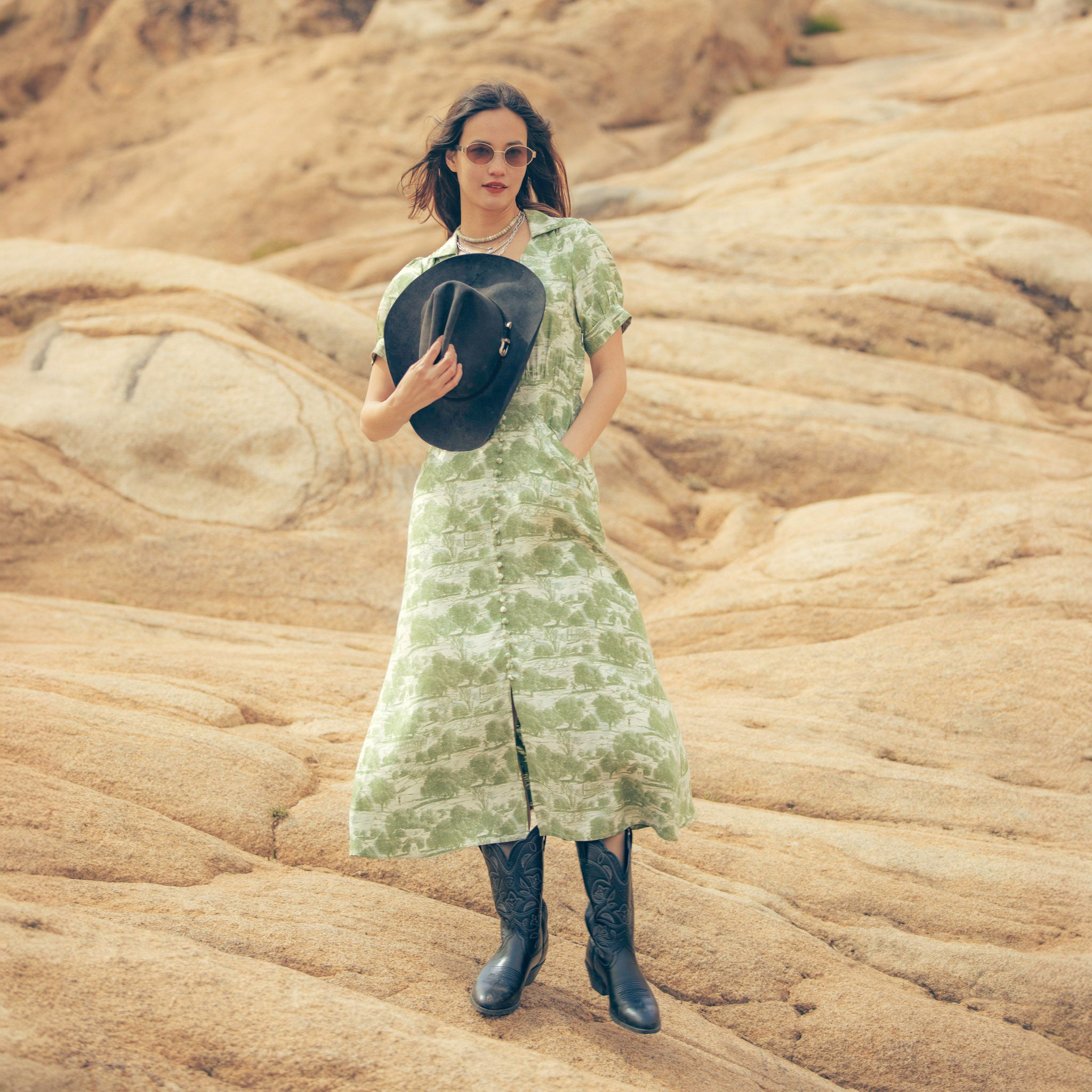Darcy Dress多2