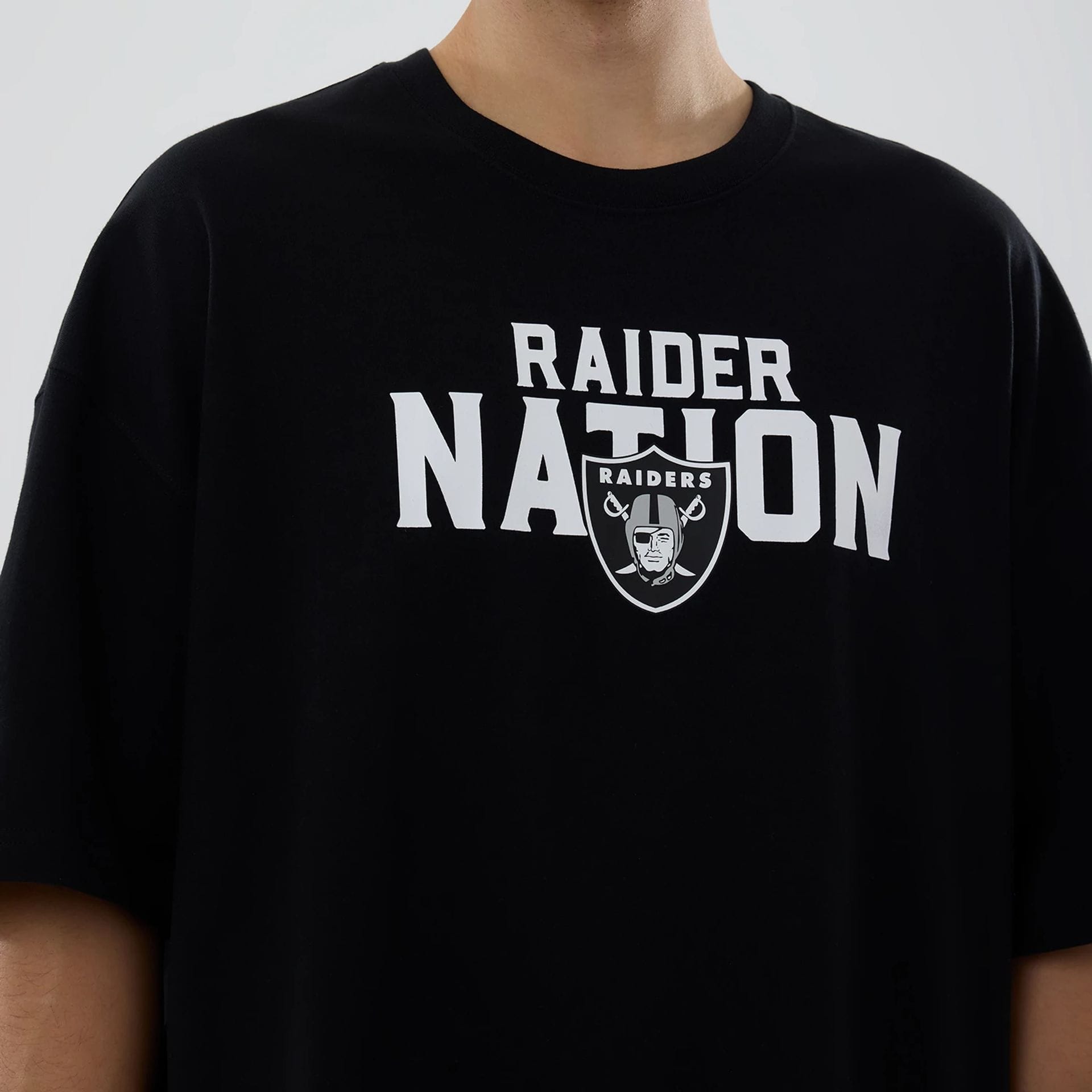 Las Vegas Raiders NFL Rivalry Black Oversized T-Shirt