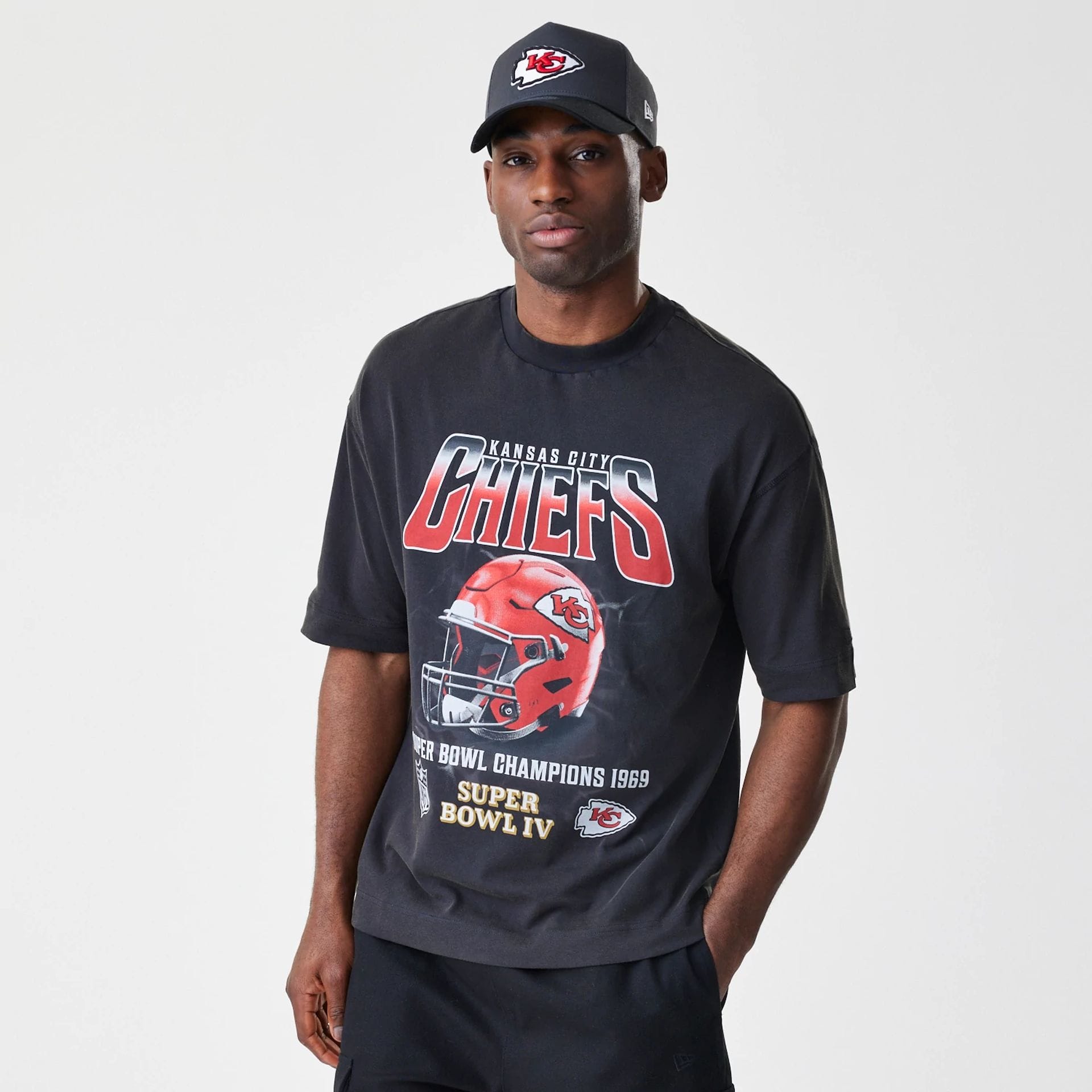 Kansas City Chiefs NFL Washed Boxy Black Oversized T-Shirt