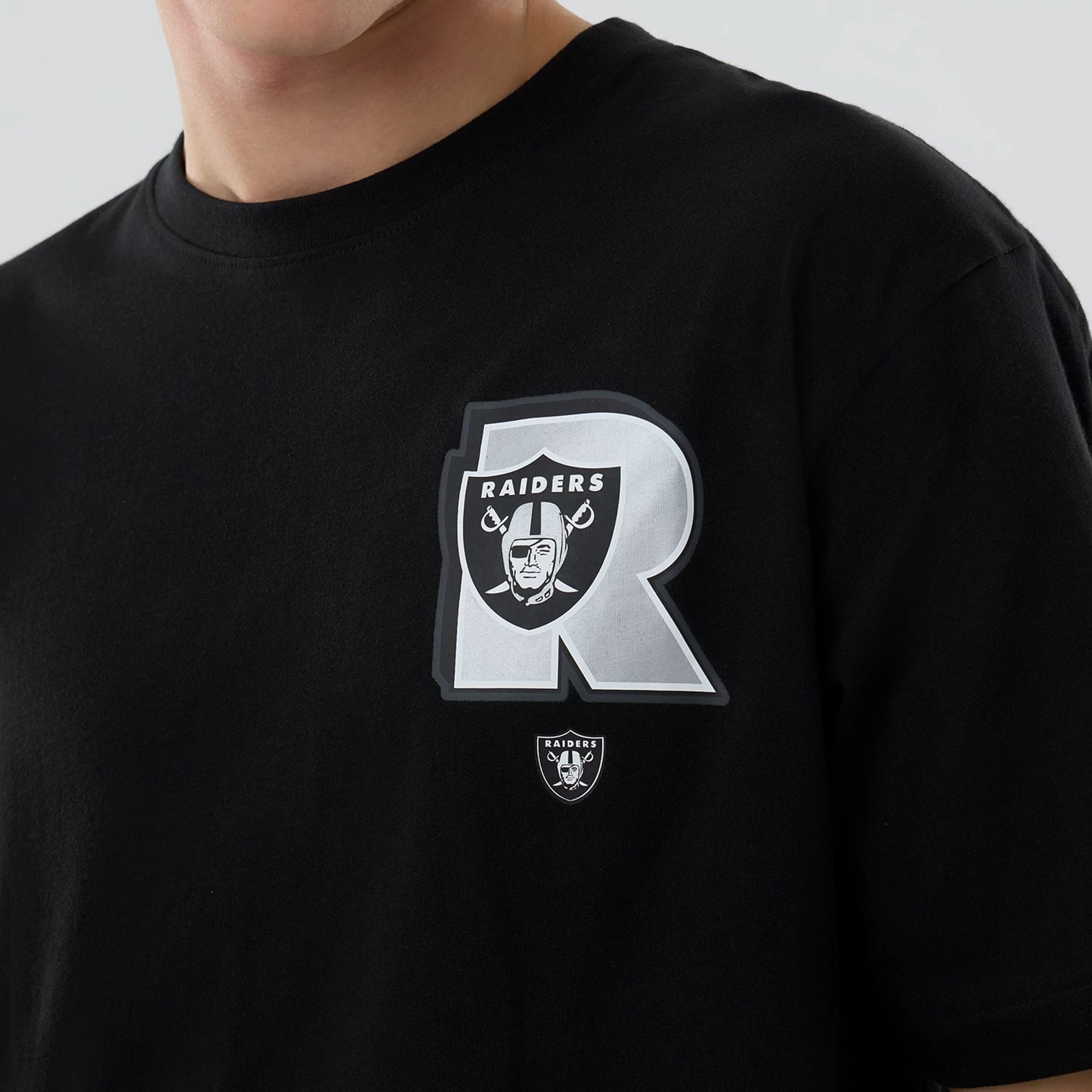 Las Vegas Raiders NFL Graphic Black T-Shirt
