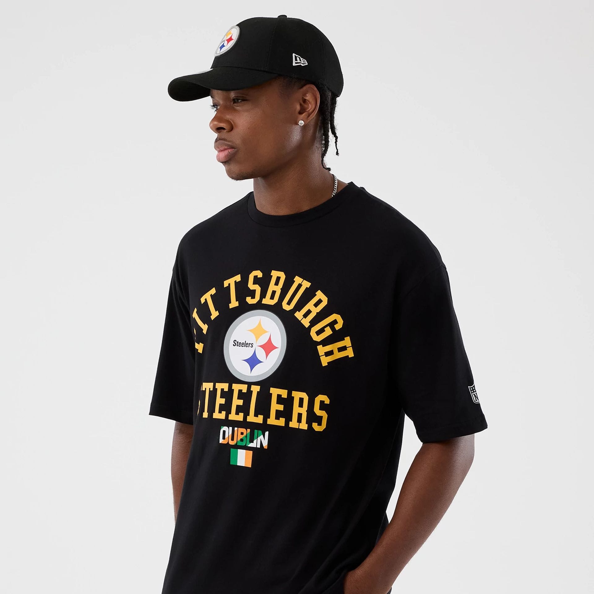 Pittsburgh Steelers NFL International Series Games Black Oversized T-Shirt