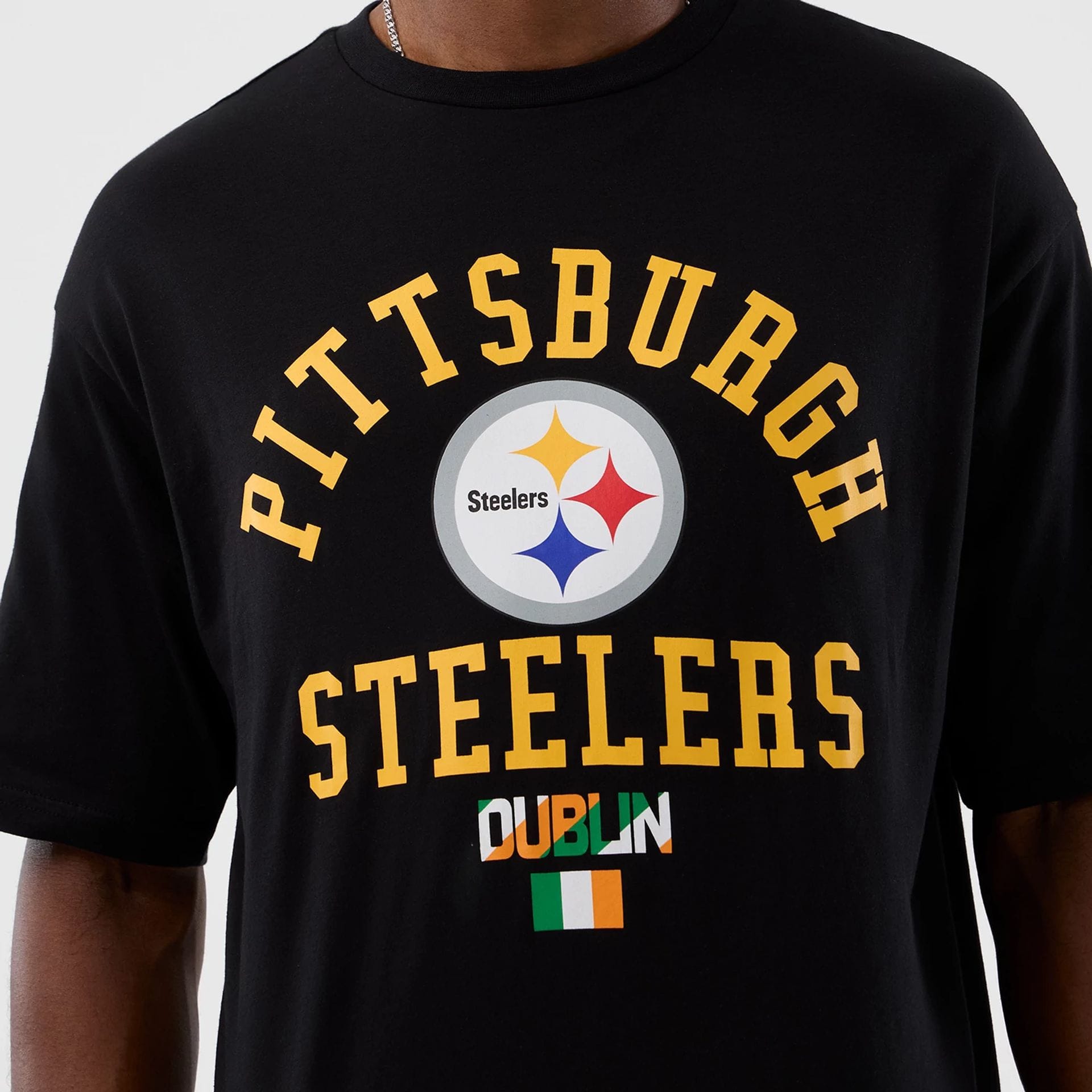 Pittsburgh Steelers NFL International Series Games Black Oversized T-Shirt