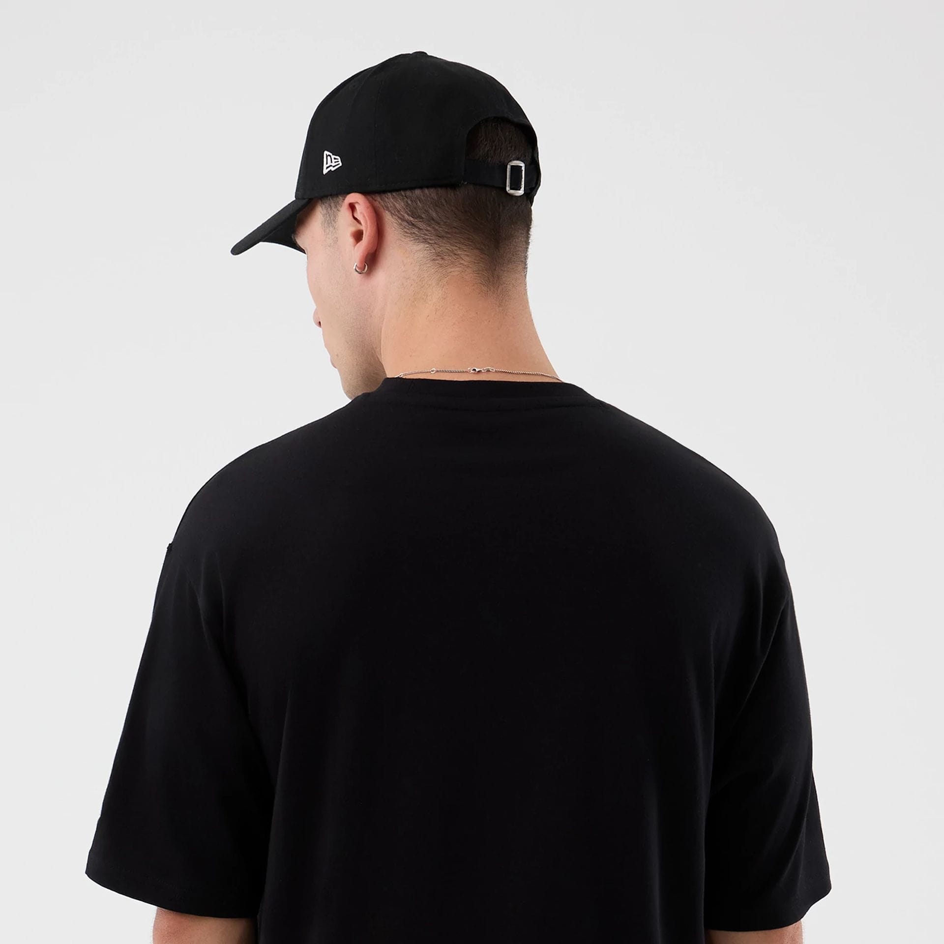 London Games NFL International Series Games Black Oversized T-Shirt