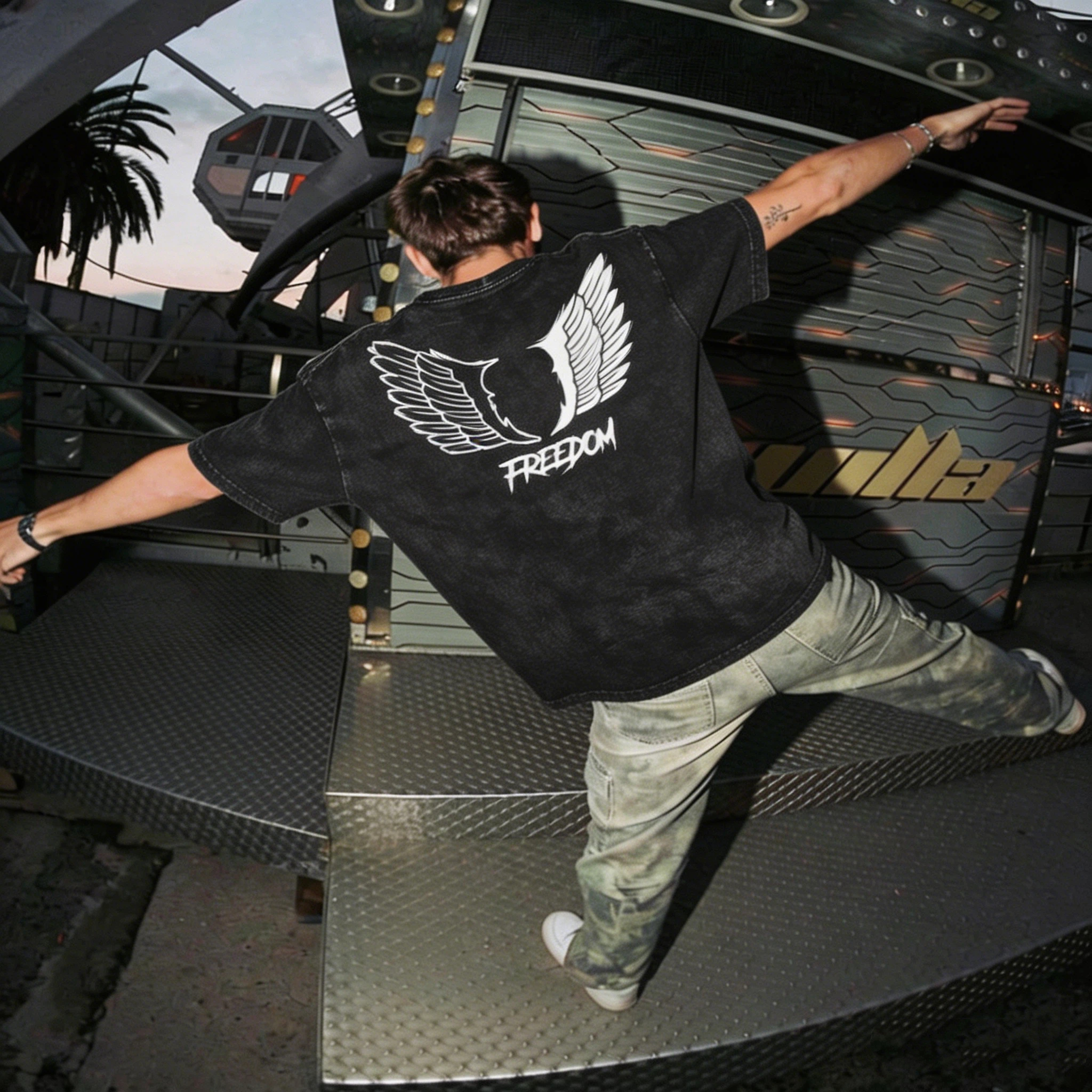 Wings of Freedom Vintage Washed Oversized Tee
