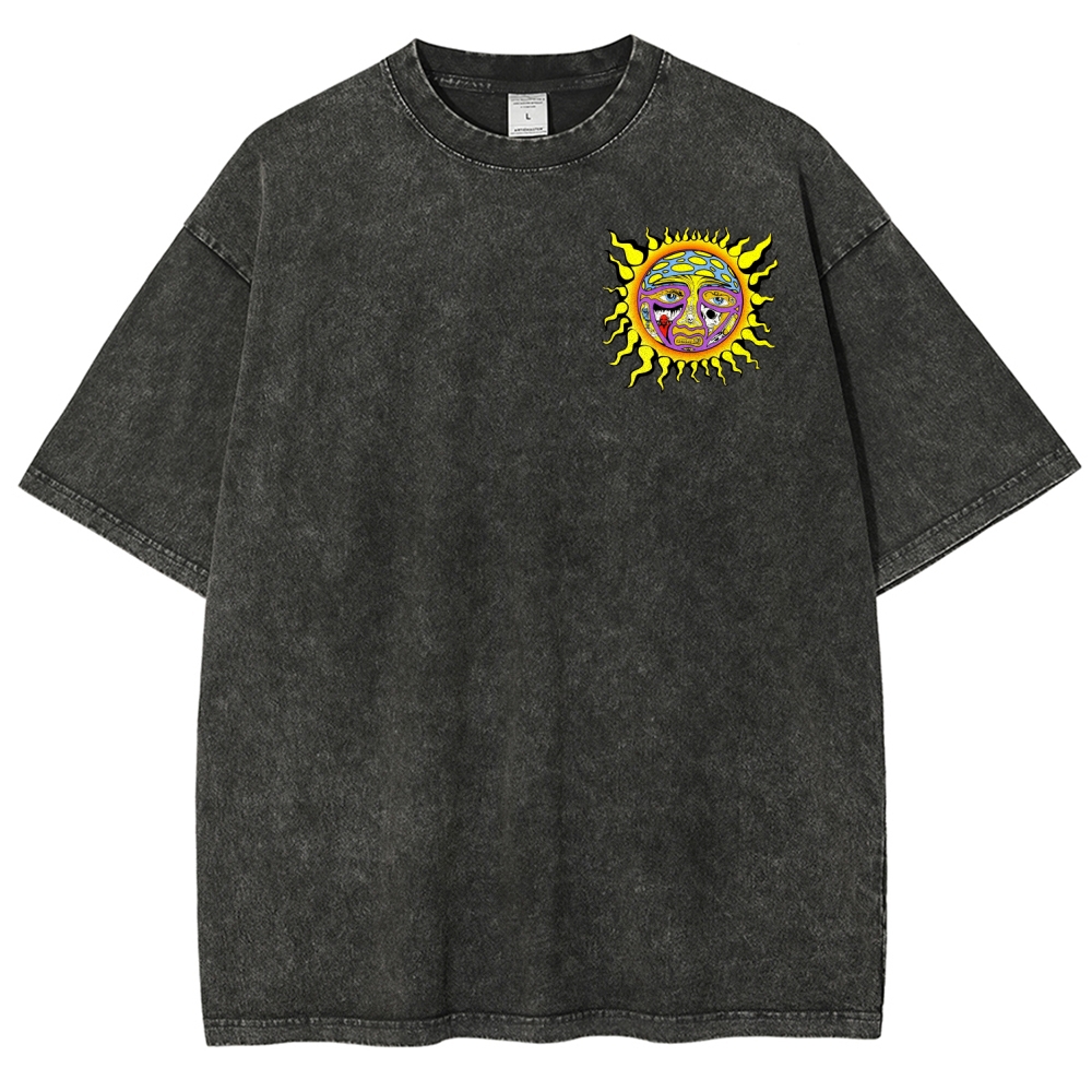 Tiny Sun Chest Badge Dense Retro Back Art Washed Tee