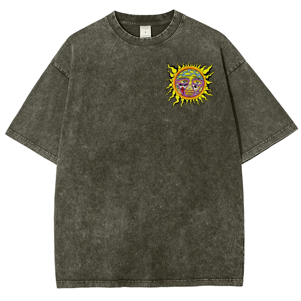 Tiny Sun Chest Badge Dense Retro Back Art Washed Tee