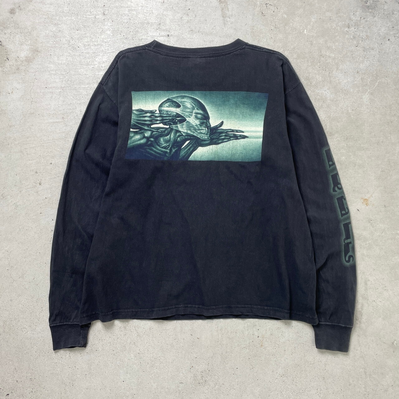 "Skeleton Outstretched Hands" Minimalist Long Sleeve Tee