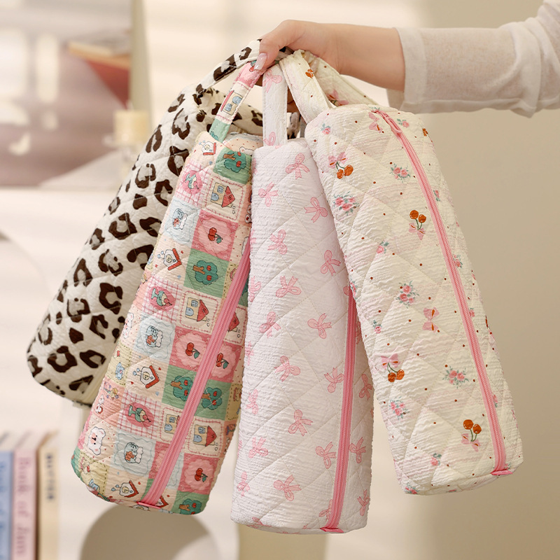 Quilted Multi‑Purpose Storage Bag, Portable Zipper Cosmetic Makeup Pouch with Handle
