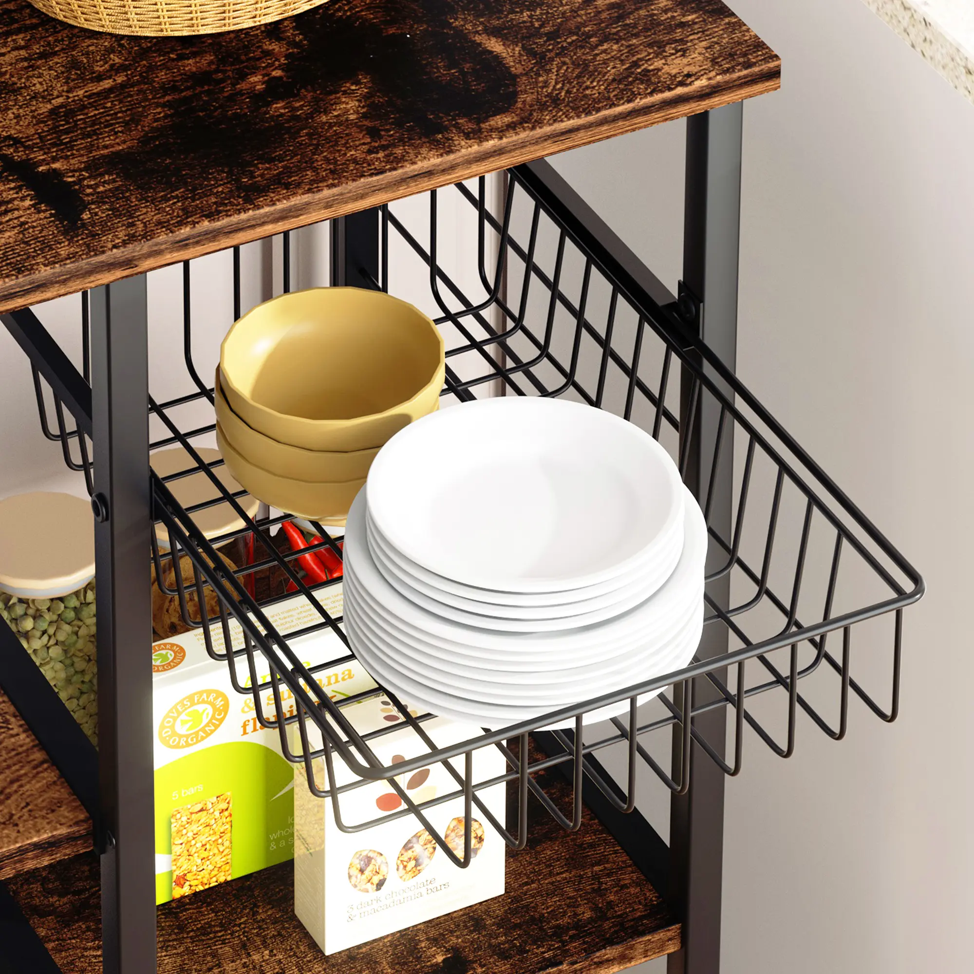 Estantería de cocina con toma de corriente