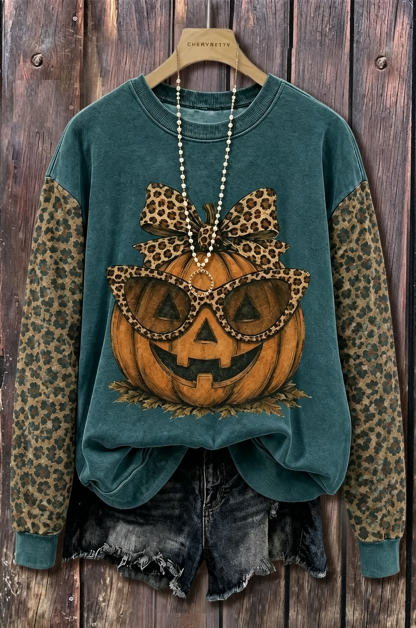 Vintage Halloween Leopard Pumpkin Print Sweatshirt