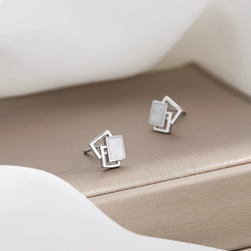 🔷Elegant Minimalist S925 Square Earrings✨