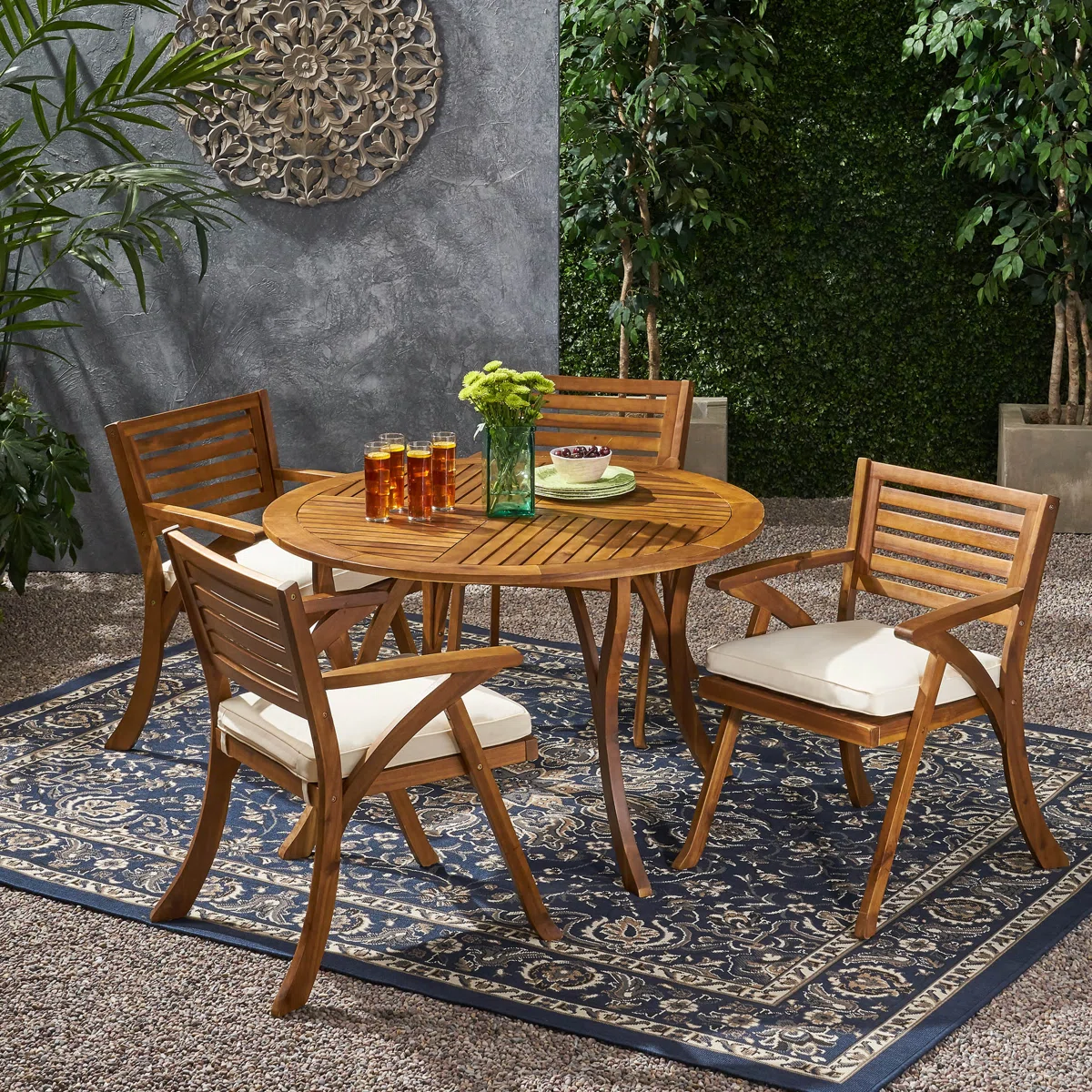 Kensington - Ensemble repas de jardin 4 personnes en bois massif d’acacia avec coussins