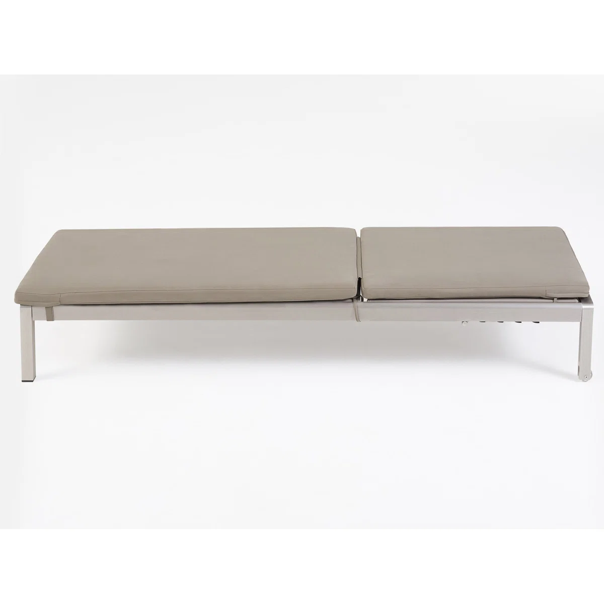 Halvia – Transat de jardin en métal avec coussin inclus