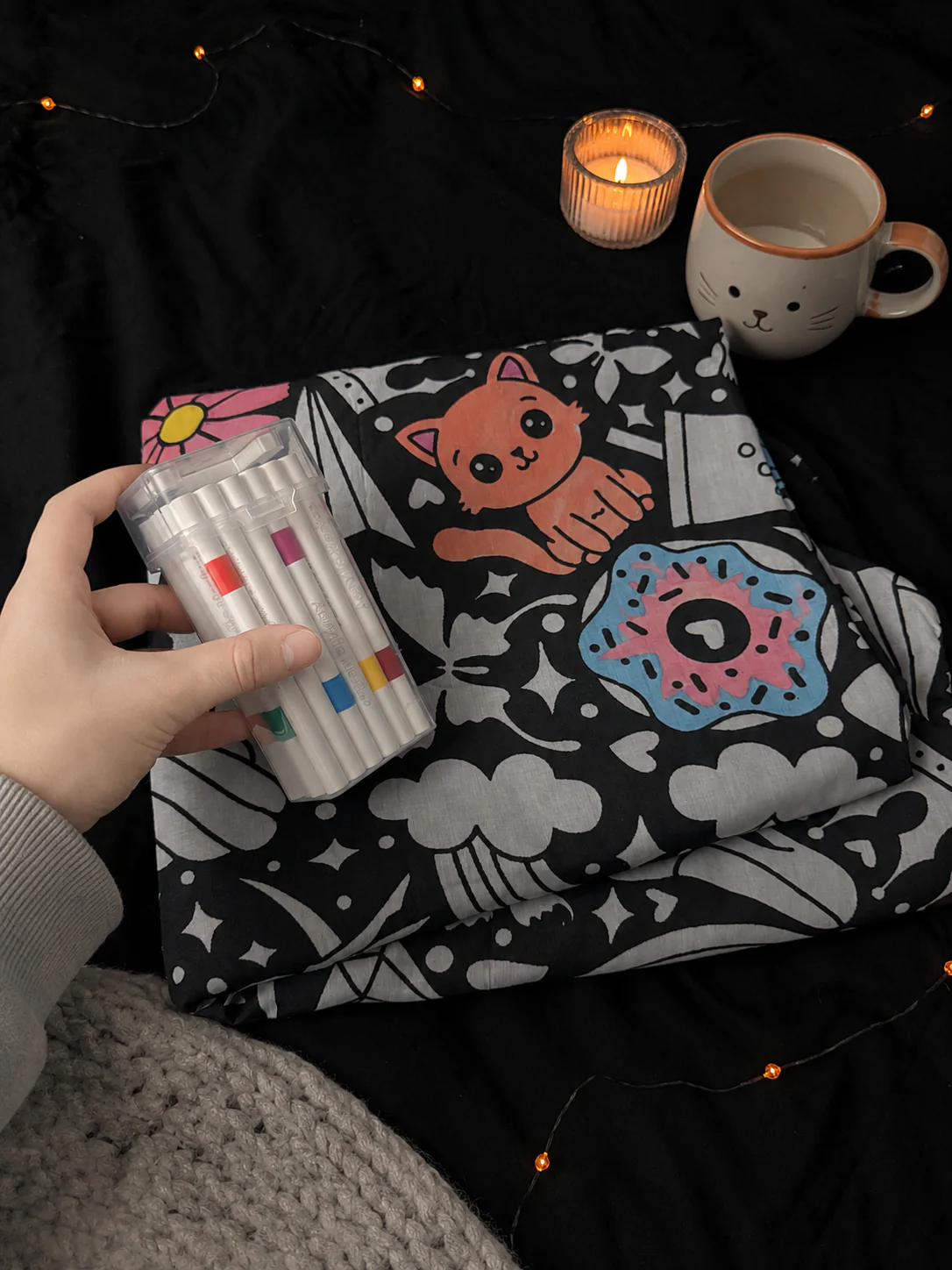 🎨 Color Your Own Cozy Blanket – Soft DIY Coloring Throw with Fabric Markers