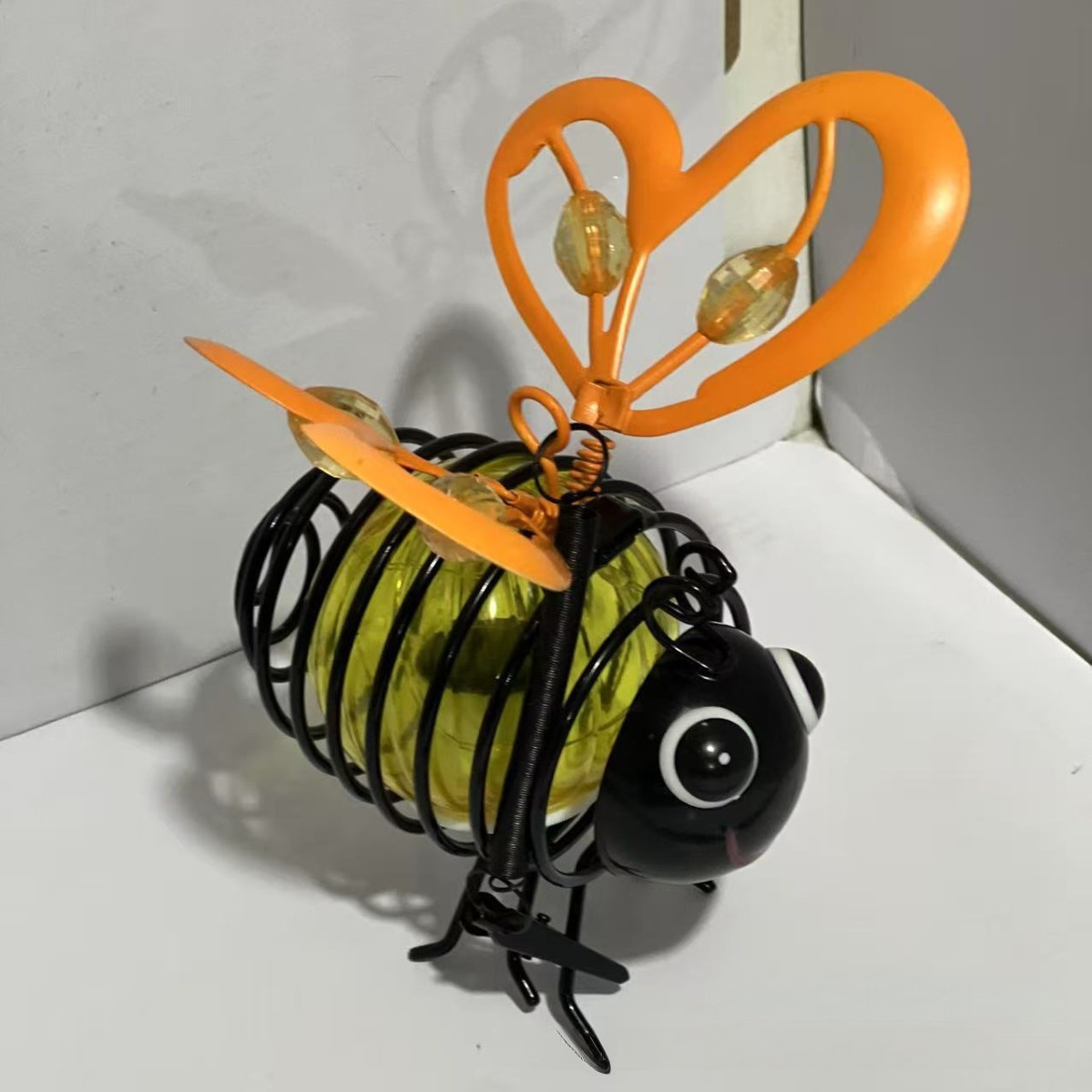 🔥 Limited-Time 50% OFF | Hanging Solar Bee Light – Warm Amber Glow for Garden Nights 🐝✨