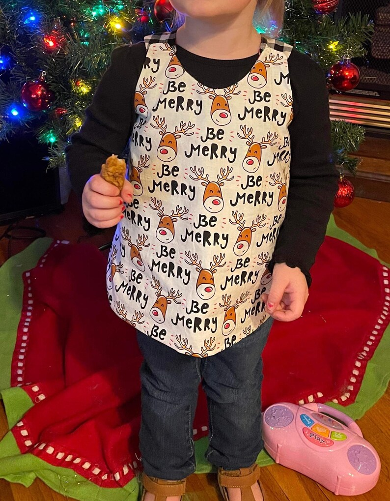 Reversible Mobius Baby Vest Template  - With Instructions