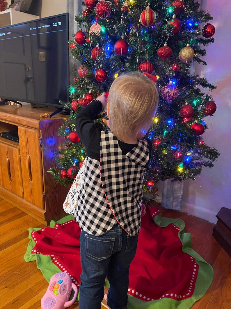 Reversible Mobius Baby Vest Template  - With Instructions