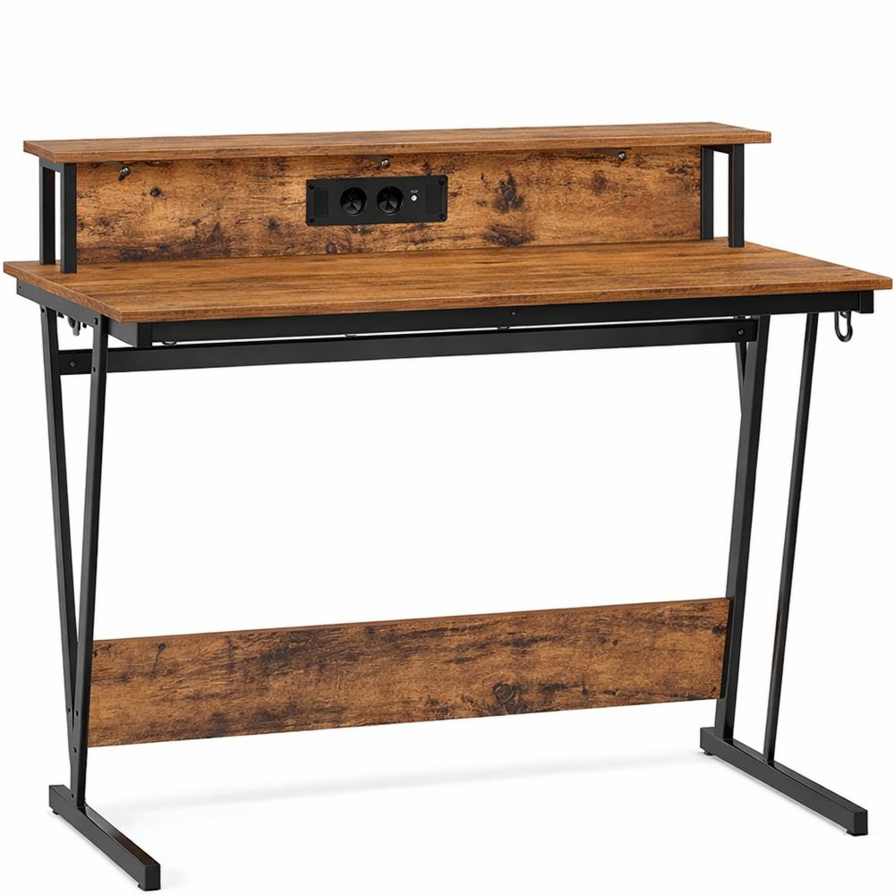 Großer Gaming-Schreibtisch mit Monitorständer und Steckdosenleiste