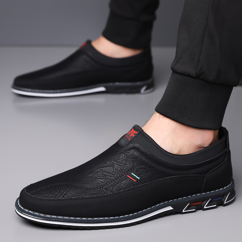 Men’s Ultra Comfortable Walking Shoes with Arch Support