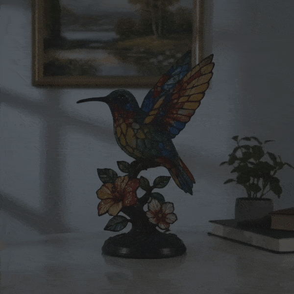 Animated hummingbird lamp lighting demonstration