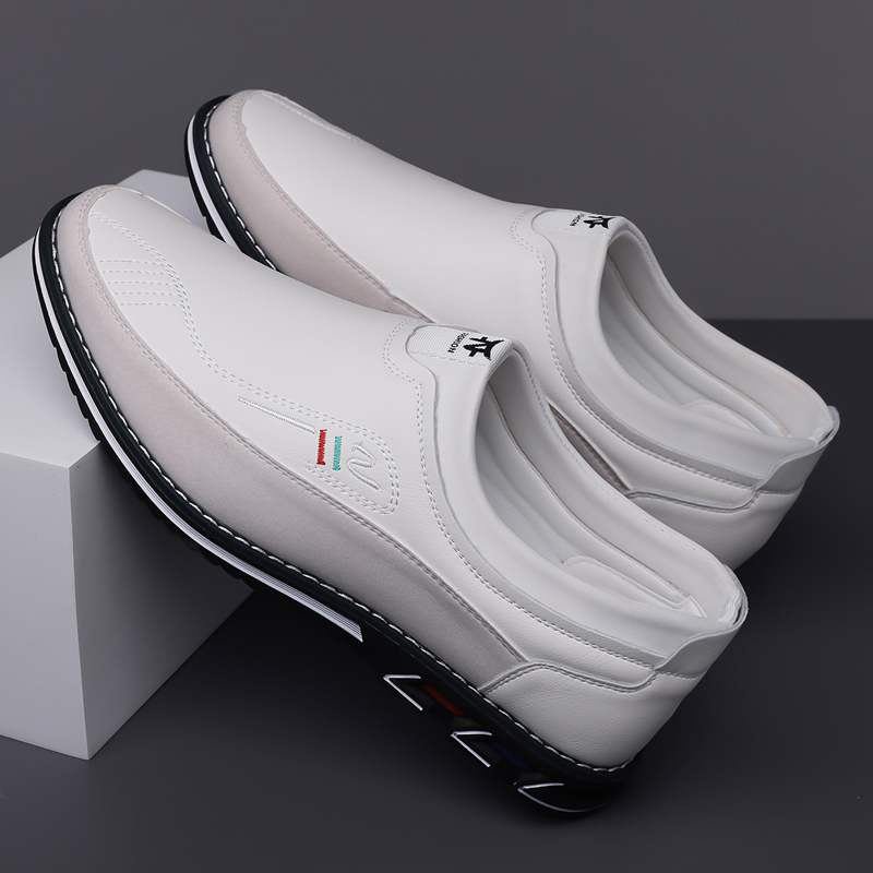 Men’s Ultra Comfortable Walking Shoes with Arch Support