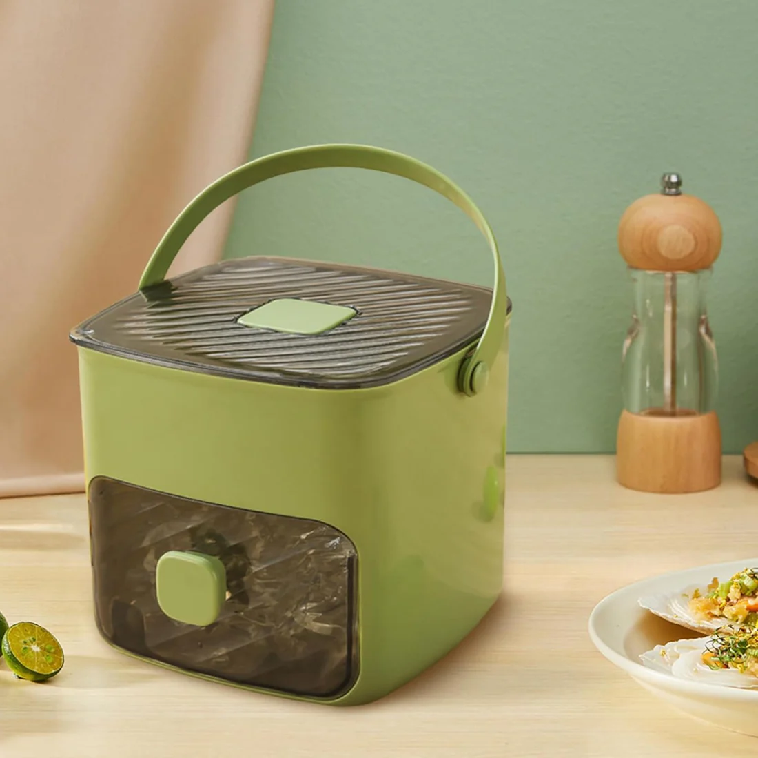Portable Household Layer Ice Cube with Storage Bin & Lid