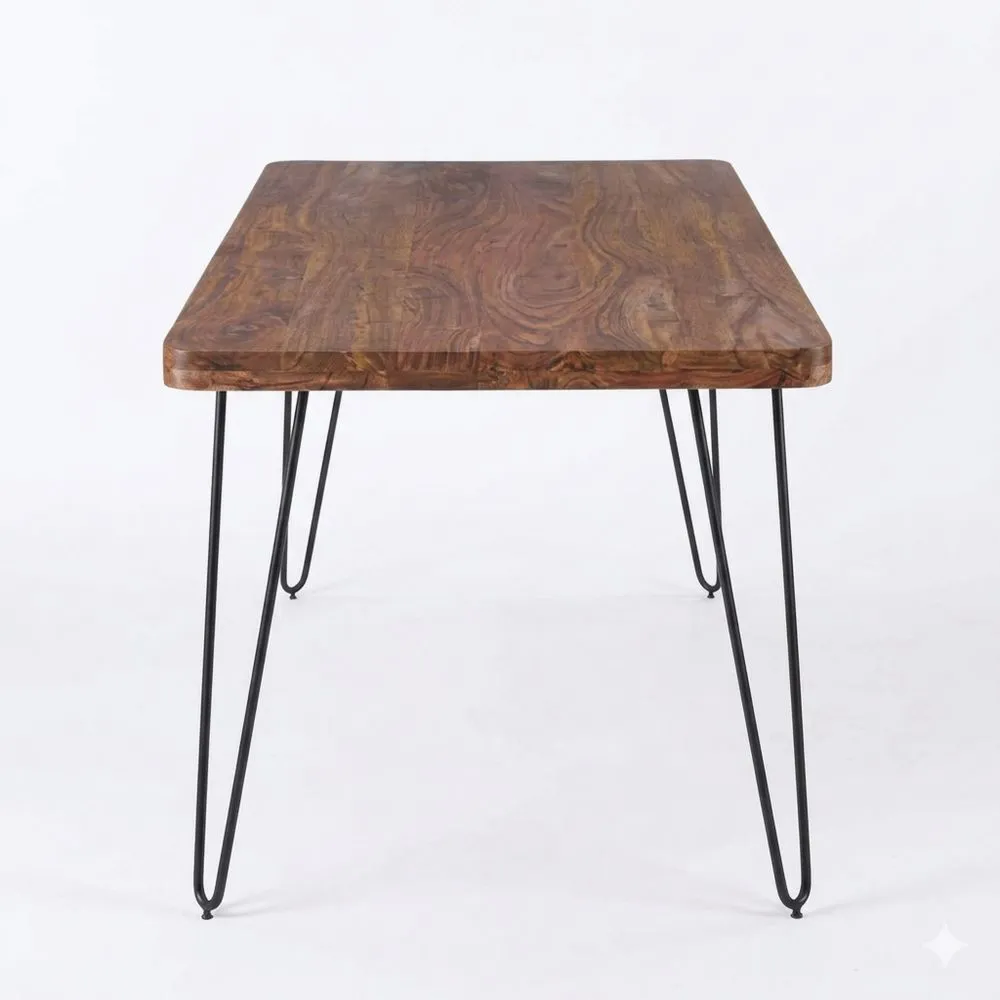 Massiver Esstisch mit Metallbeinen aus Sheesham-Holz