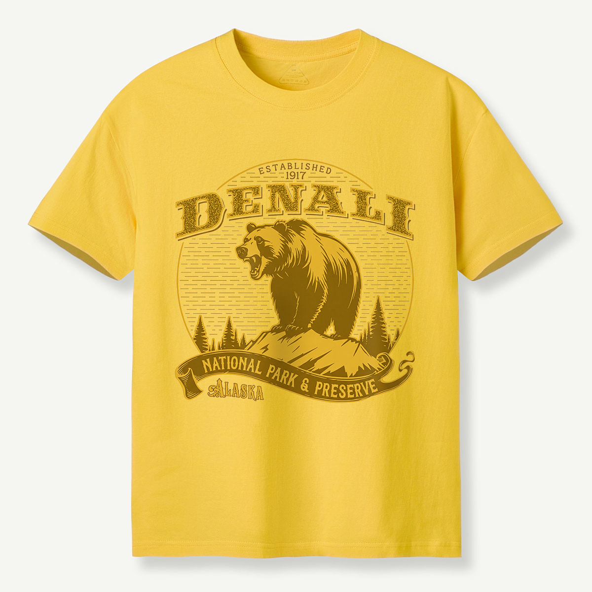 Denali National Park Bear Alaska Badge T-Shirt
