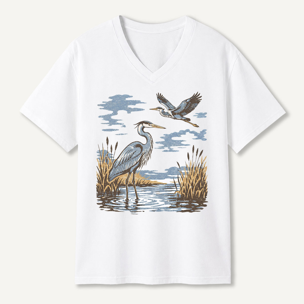 Vintage Heron Wetland Bird Nature V-neck T-Shirt